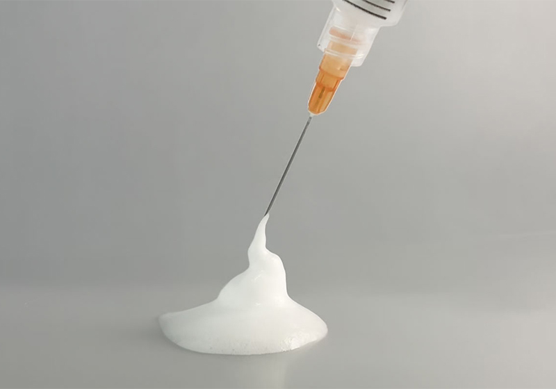 硬化剤と空気1:4で調製したフォーム